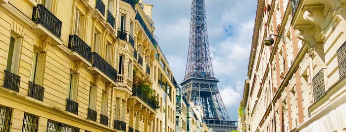 Tour Eiffel is one of Lieux qui ont plu à V͜͡l͜͡a͜͡d͜͡y͜͡S͜͡l͜͡a͜͡v͜͡a͜͡.