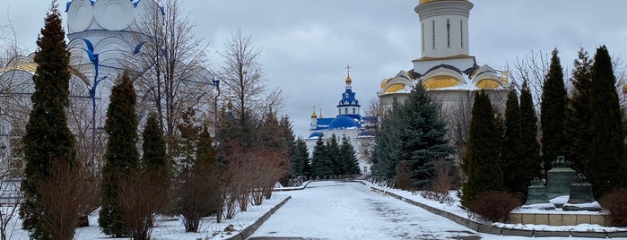 Успенский Зилантов монастырь is one of Вечные.