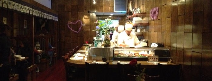 Tomo Japanese Cuisine is one of Tempat yang Disimpan Robert.