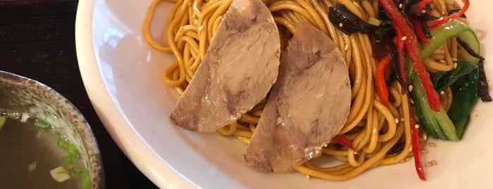 Jinweide Beef Noodles is one of Posti che sono piaciuti a Tomo.