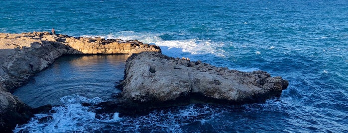 Grottone is one of Polignano a Mare.