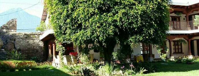 Hotel La Ermita de Santa Lucía is one of Locais curtidos por Sara.