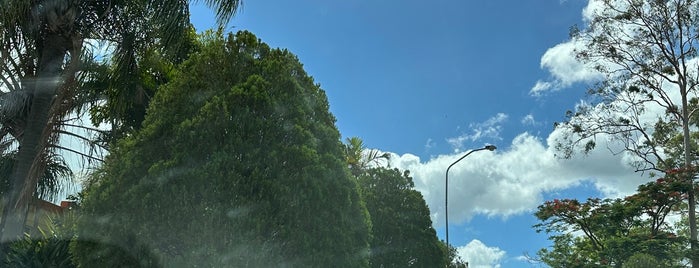 Middle Park is one of Brisbane Suburbs.