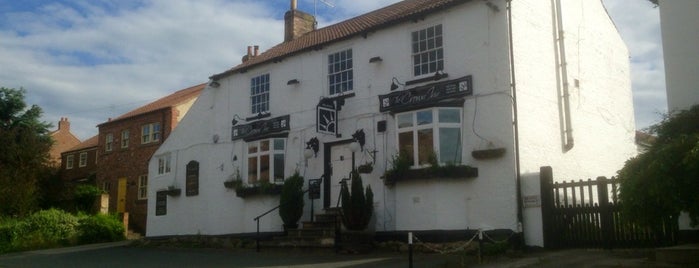 The Crown Inn is one of Places.