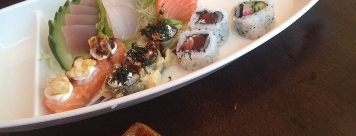 Hioki Sushi is one of Lugares favoritos de Ana.