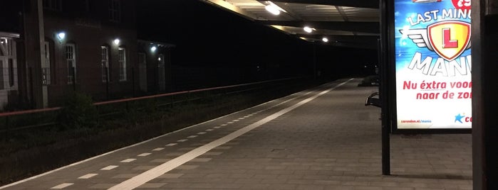Station Bloemendaal is one of Treinstations.