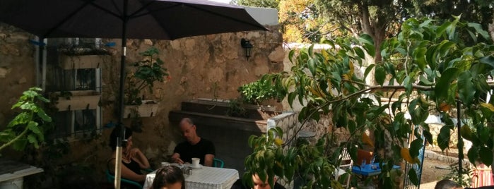 Cafe Ein Hod is one of Deborahさんのお気に入りスポット.