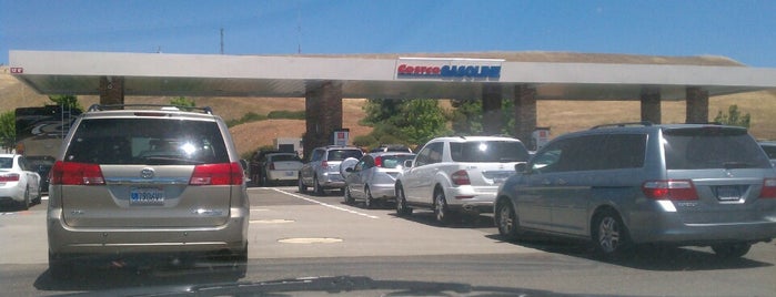 Costco Gasoline is one of Thaisさんのお気に入りスポット.