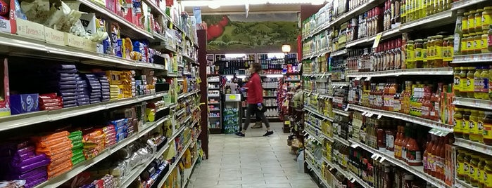CTown Supermarkets is one of Lieux qui ont plu à Mary.
