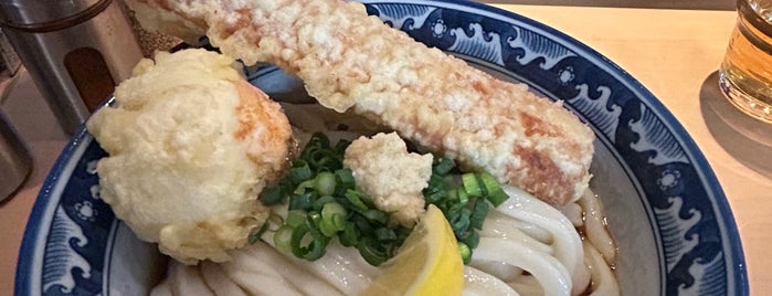Kamatake Udon is one of ﾌｧｯｸ食べログ麺類全般ﾌｧｯｸ.