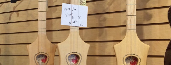Saratoga Guitar & Music Center is one of Posti che sono piaciuti a Phil.