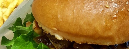 Ohannes Burger is one of Posti che sono piaciuti a Dimple.