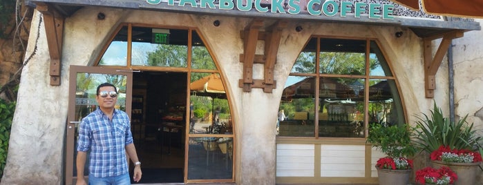 Starbucks is one of Marcelさんのお気に入りスポット.