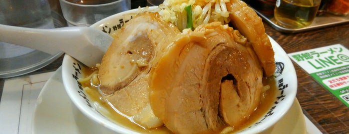 野郎ラーメン 神田本店 is one of ラーメン二郎本家と愉快なインスパイアたち(東日本).