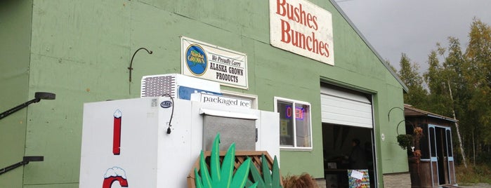 Bushes Bunches Produce Stand is one of Favorite Shops.