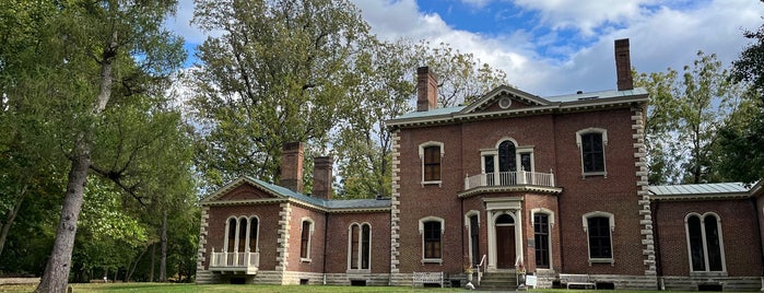 Ashland: The Henry Clay Estate is one of Tempat yang Disukai Kelli.