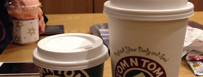 TOM N TOMS COFFEE is one of Cafe part.1.