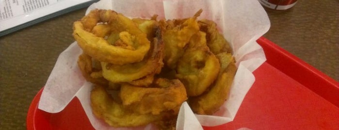 The Main Pizza/Chalavi is one of The Ultimate Onion Rings List.
