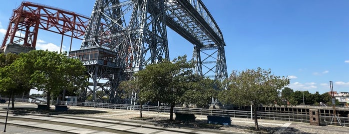 Puente Nicolás Avellaneda is one of สถานที่ที่ Lucas ถูกใจ.