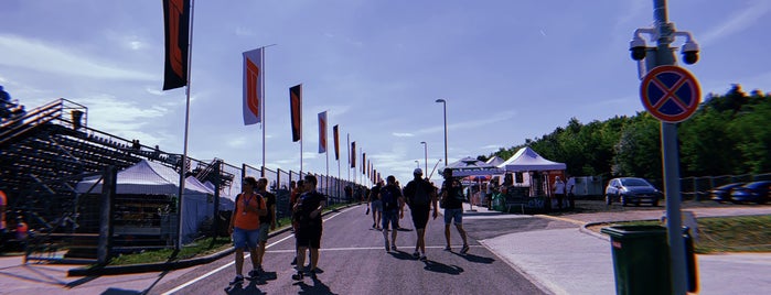Gate 8 is one of Hungaroring.