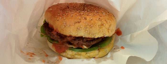 Fonzie - The Burger's House is one of Pavel'in Kaydettiği Mekanlar.