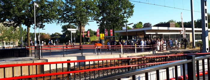 Station Wijchen is one of Treinstations.