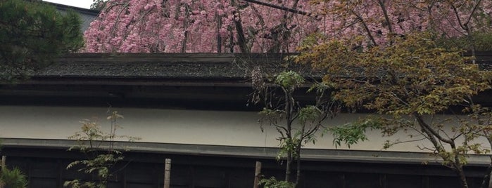 宝善院 is one of 高野山山上伽藍.