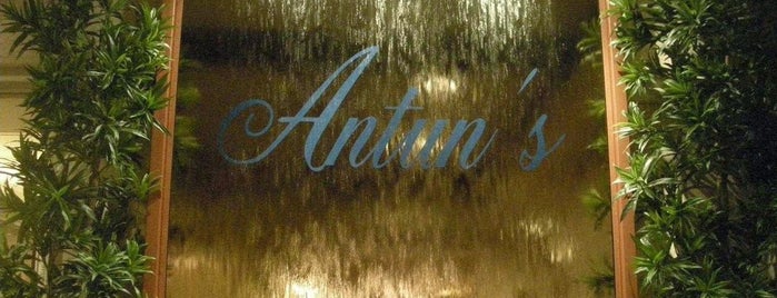 Antun's is one of Lugares favoritos de Brownstone Living NYC.