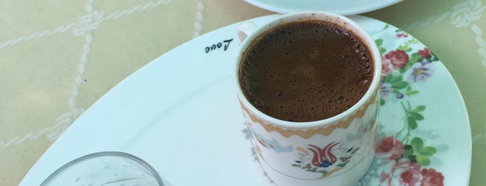 Cafe Saklıbahçe is one of Şehir Dışı Yerler.