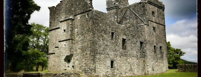 Carnasserie Castle is one of Scottish Castles.