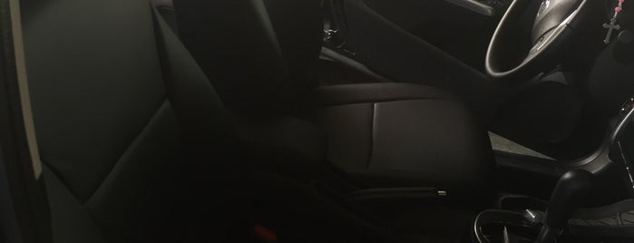 Seatmate Auto Interiors is one of Posti che sono piaciuti a Eisen.