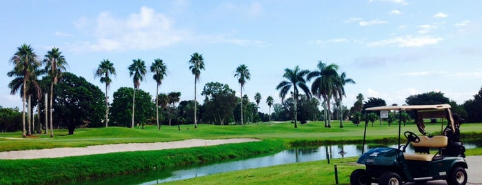 Country Club of Miami is one of Albert'in Beğendiği Mekanlar.