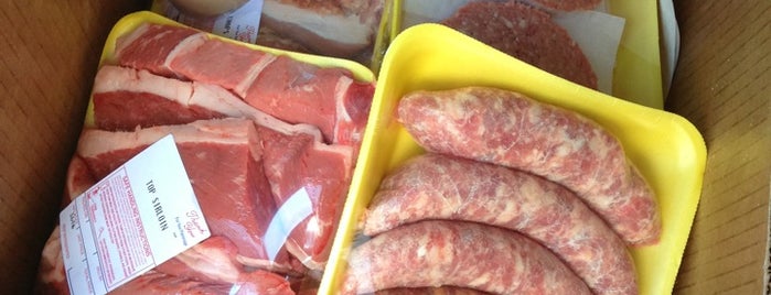 Ogeechee Meat Market is one of Lugares favoritos de Dickson.