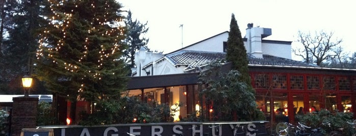 Restaurant 't Jagershuys is one of Johanさんのお気に入りスポット.