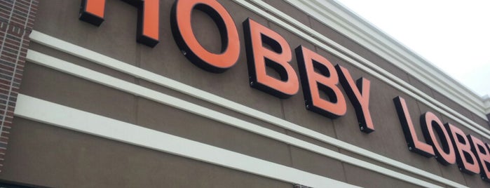 Hobby Lobby is one of Locais curtidos por Marni.