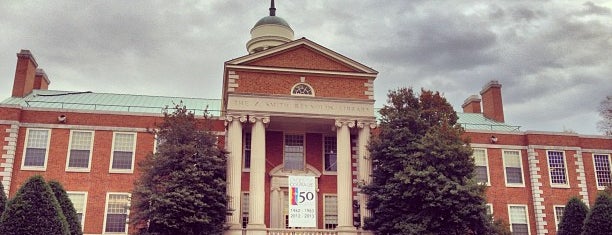 Z. Smith Reynolds Library is one of Caroline 🍀💫🦄💫🍀 : понравившиеся места.