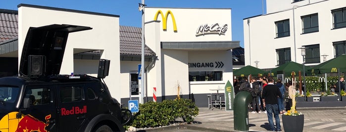 McDonald's is one of Almanya.