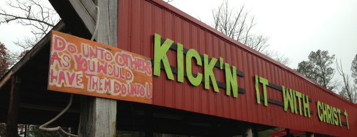 Kick'n It With Christ is one of Tempat yang Disukai Chester.