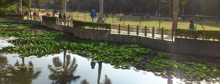 Saras Baug is one of Locais salvos de Abhijeet.