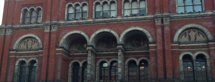 Victoria and Albert Museum (V&A) is one of London.