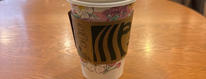 Starbucks is one of 行ける可能性が高いスタバ.