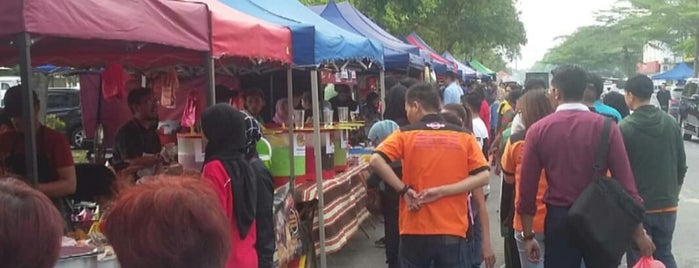 Bazar Ramadan Setia Alam is one of Sekolah Swasta.