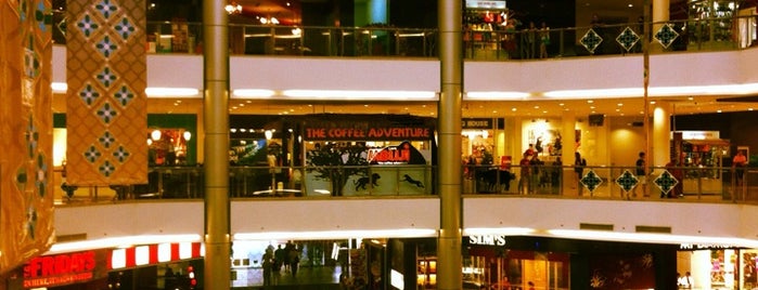 IOI Mall is one of สถานที่ที่บันทึกไว้ของ Endless Love.