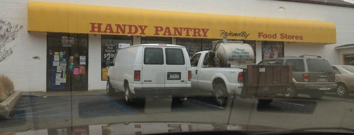 Handy Pantry is one of Orte, die Lynn gefallen.
