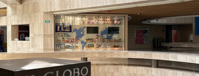 Grupo Bimbo is one of Empresas alimenticias.