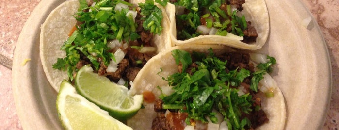 Los Agaves Mexican Street Food is one of Tempat yang Disimpan Rob.