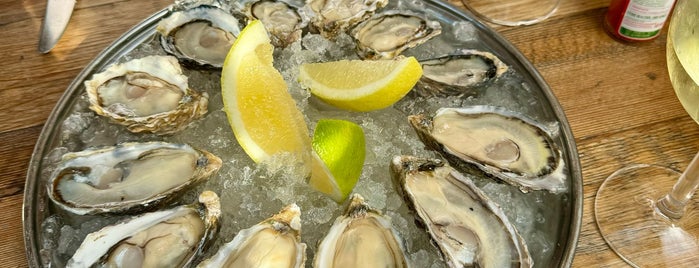 The Knysna Oyster Company is one of Cape Town..