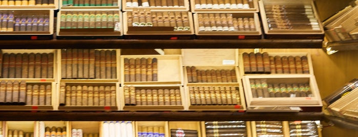 Smoke On The Water is one of Cigar Shops.