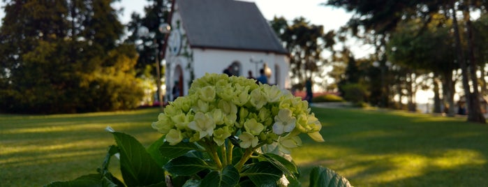 Santuário Schoenstatt is one of Lieux qui ont plu à Luiz.