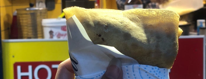 Crêperie Genia is one of Matteo 님이 좋아한 장소.